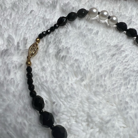 #23 Vintage Jewelry , Black Glass Beads with Pearl 2 Necklaces for your style - Picture 6 of 6